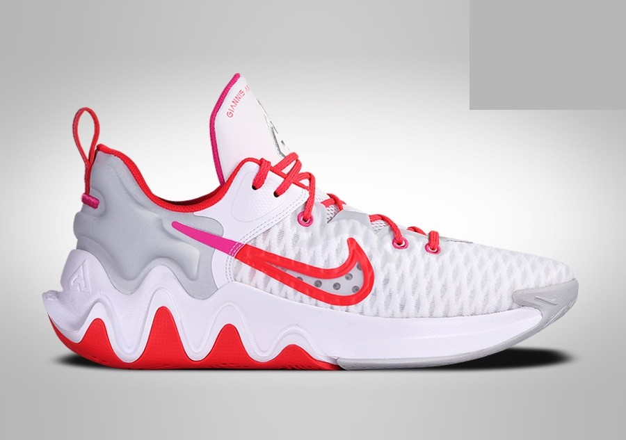 Фото № 1 с приближением к товару «‎Nike Giannis Immortality Roses Decorate »