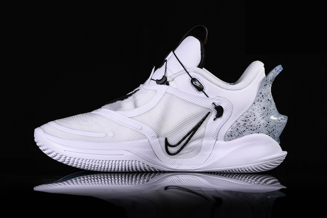 Фото № 1 с приближением к товару «‎Nike Adapt BB 2.0 EU Oreo»