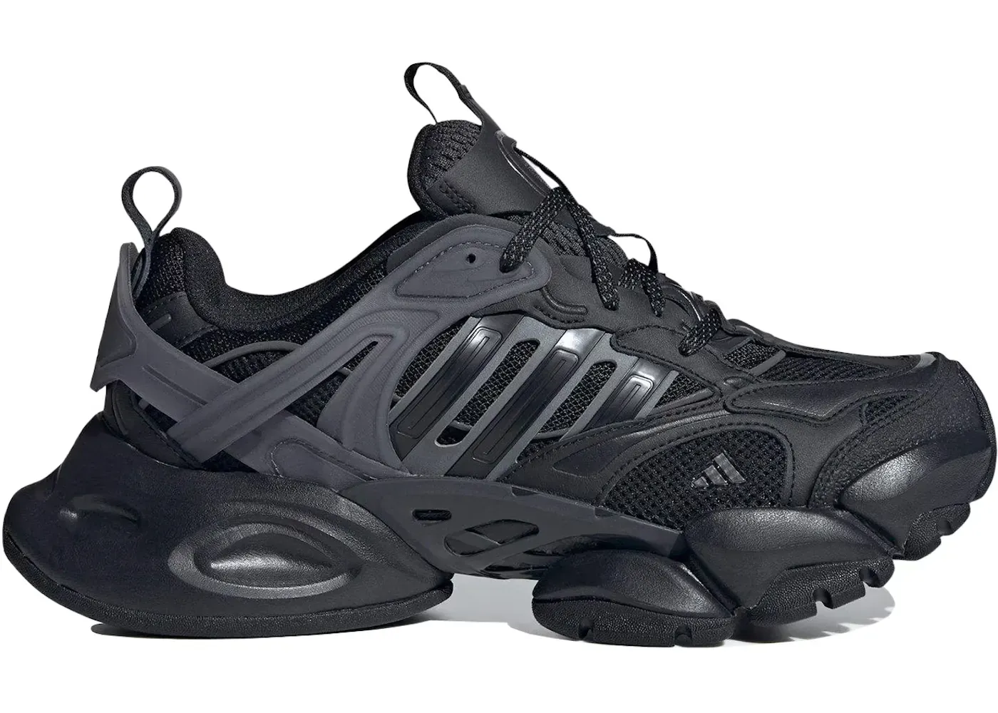 Фото № 1 с приближением к товару «‎adidas XLG Runner Deluxe»