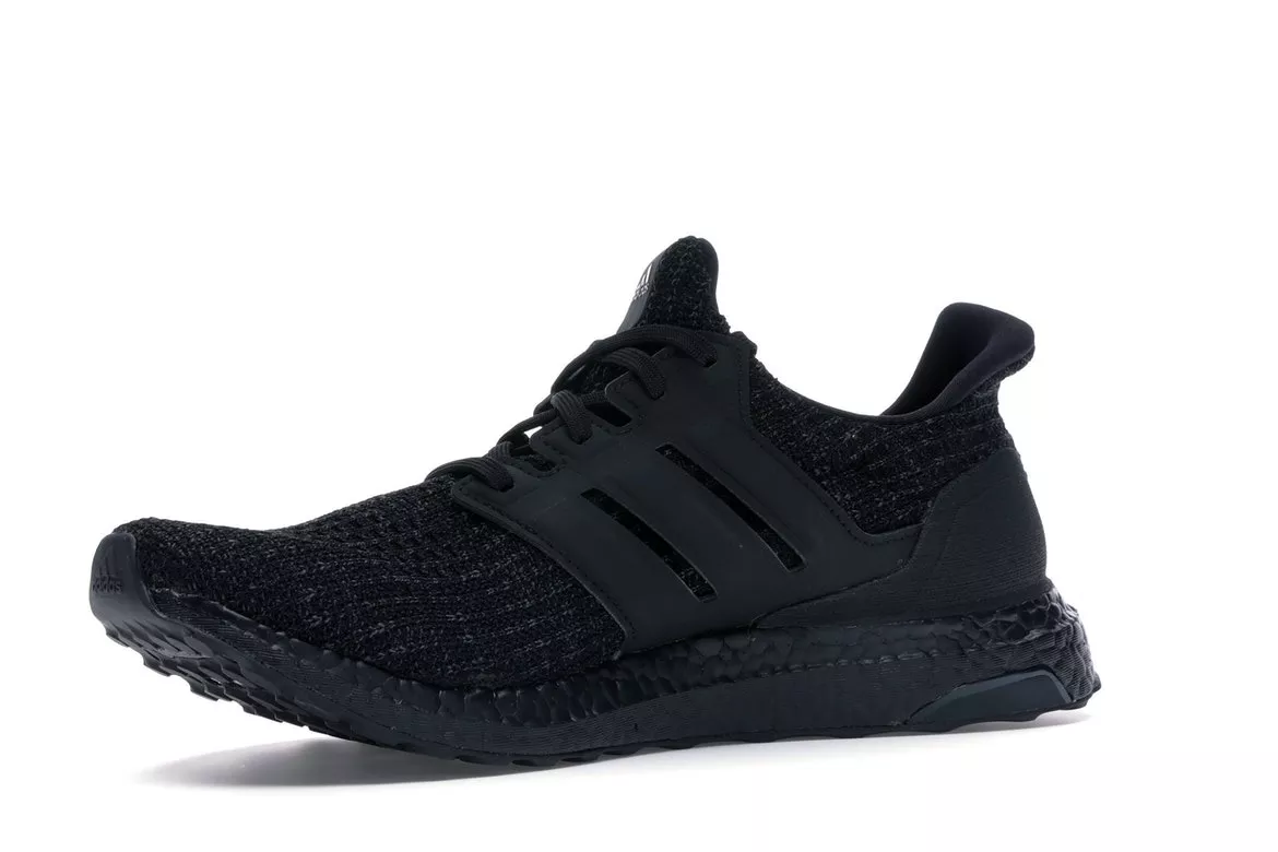 Фото № 3 с приближением к товару «‎adidas Ultra Boost 4.0 Triple Black Nubuck Cage»