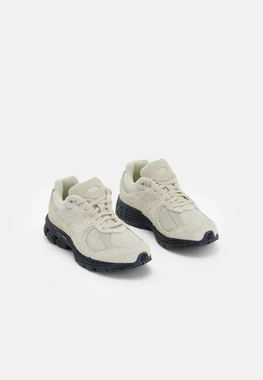 Фото № 1 с приближением к товару «‎M2002 UNISEX»