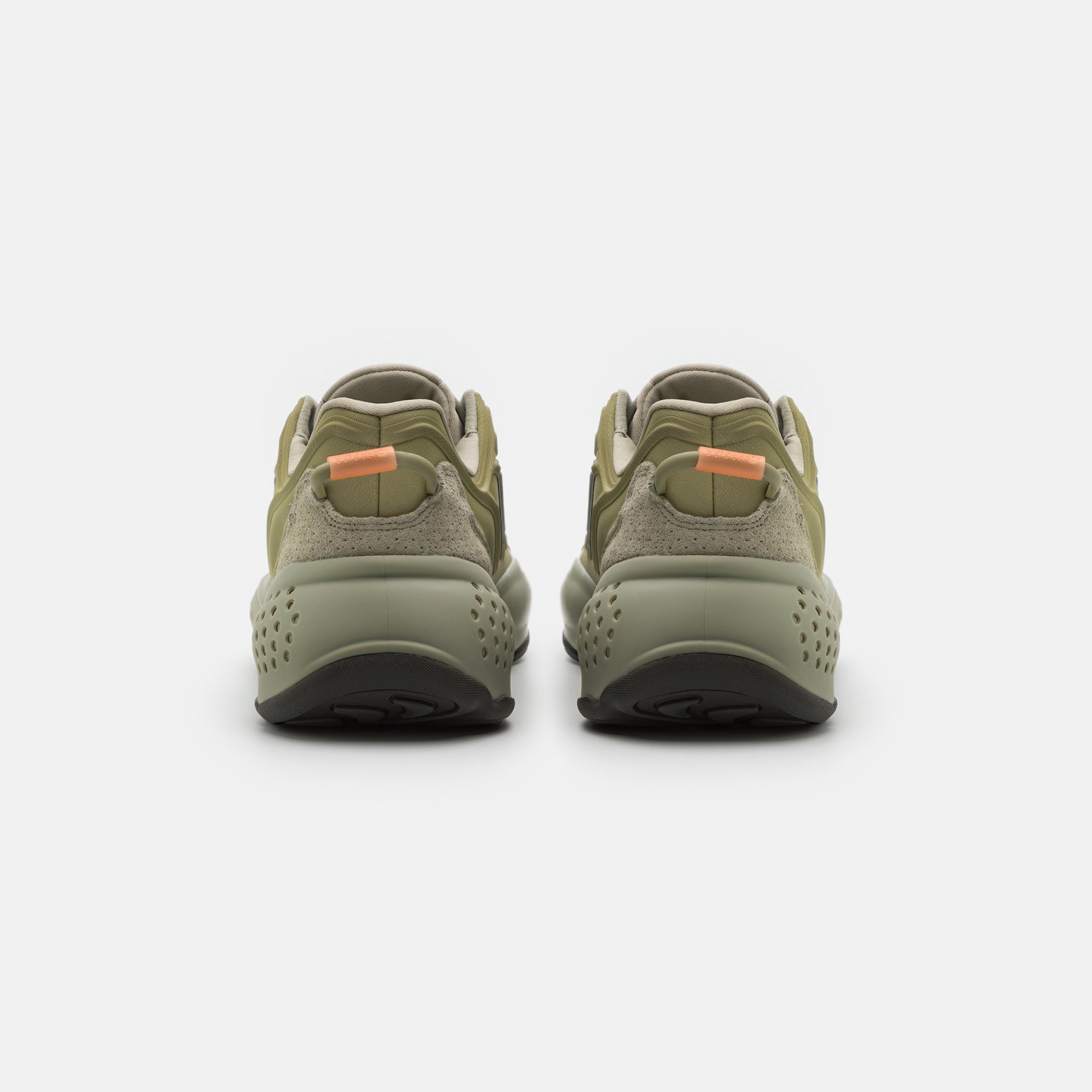 Фото № 3 с приближением к товару «‎Adidas Ozrah »