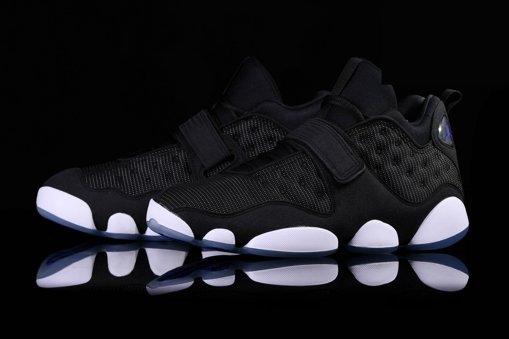 Фото № 3 с приближением к товару «‎Nike Air Jordan Cat Space Jam »