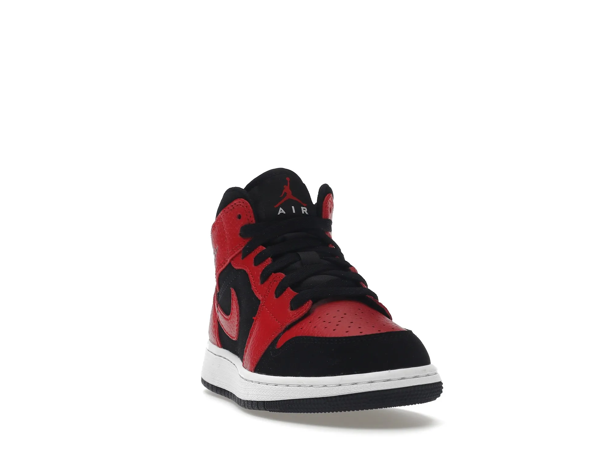 Фото № 3 с приближением к товару «‎Jordan 1 Mid Reverse Bred »