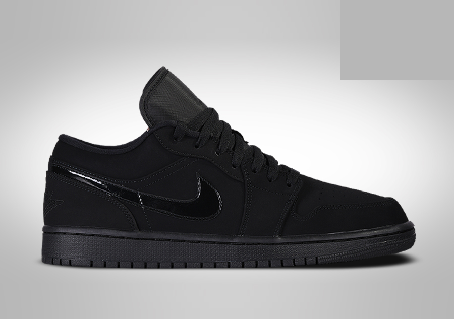 Фото № 1 с приближением к товару «‎Nike Air Jordan 1 Retro Triple »