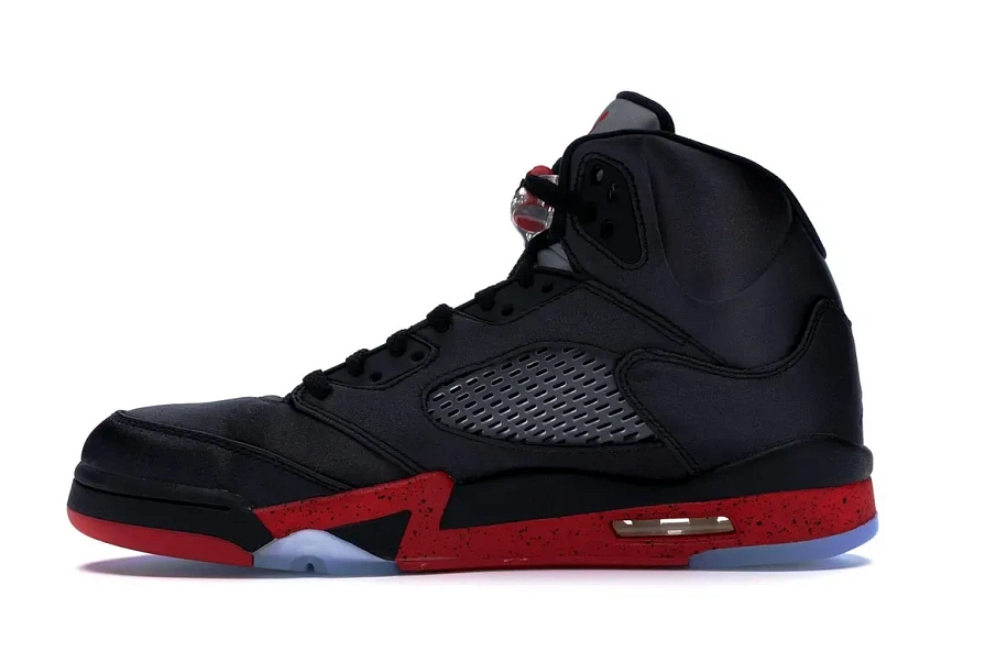 Фото № 3 с приближением к товару «‎Jordan 5 Retro Satin Bred»