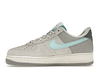Фото № 3 с приближением к товару «‎Nike Air Force 1 Low Snowflake»