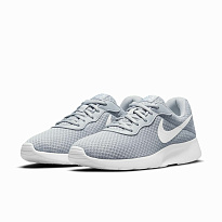 Фото № 3 с приближением к товару «‎Nike Tanjun »