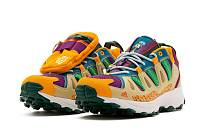 Фото № 3 с приближением к товару «‎Sean Wotherspoon x Disney x adidas Superturf Adventure Jiminy Cricket Running Shoes Multicolor»