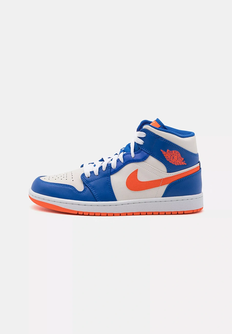 Фото № 1 с приближением к товару «‎AIR JORDAN 1 MID WHT»
