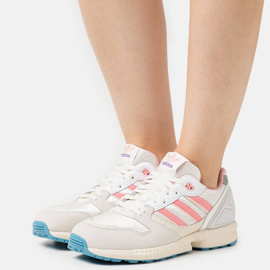 Фото № 2 с приближением к товару «‎Adidas ZX 5020 »