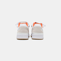 Фото № 3 с приближением к товару «‎Adidas Forum »