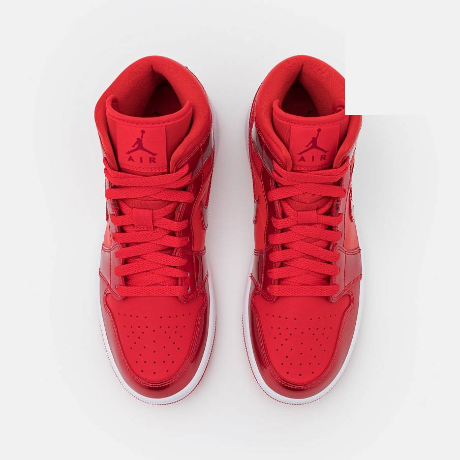Фото № 4 с приближением к товару «‎Air Jordan 1 SE »