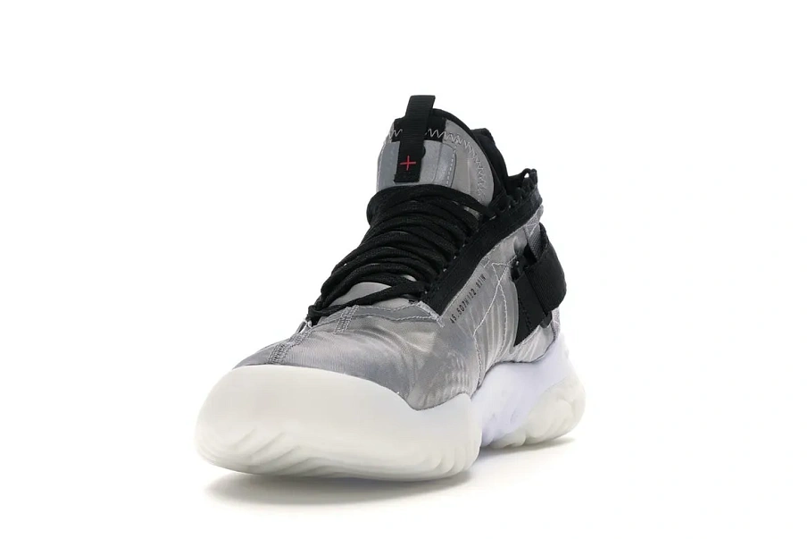Фото № 2 с приближением к товару «‎Jordan Proto React Metallic Silver»