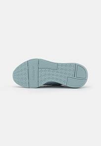 Фото № 4 с приближением к товару «‎Adidas Swift 22 »