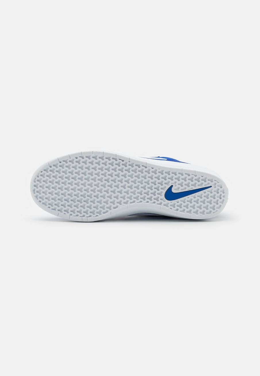 Фото № 4 с приближением к товару «‎Nike Force 58 »