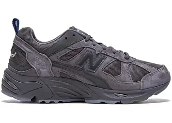 New Balance 878