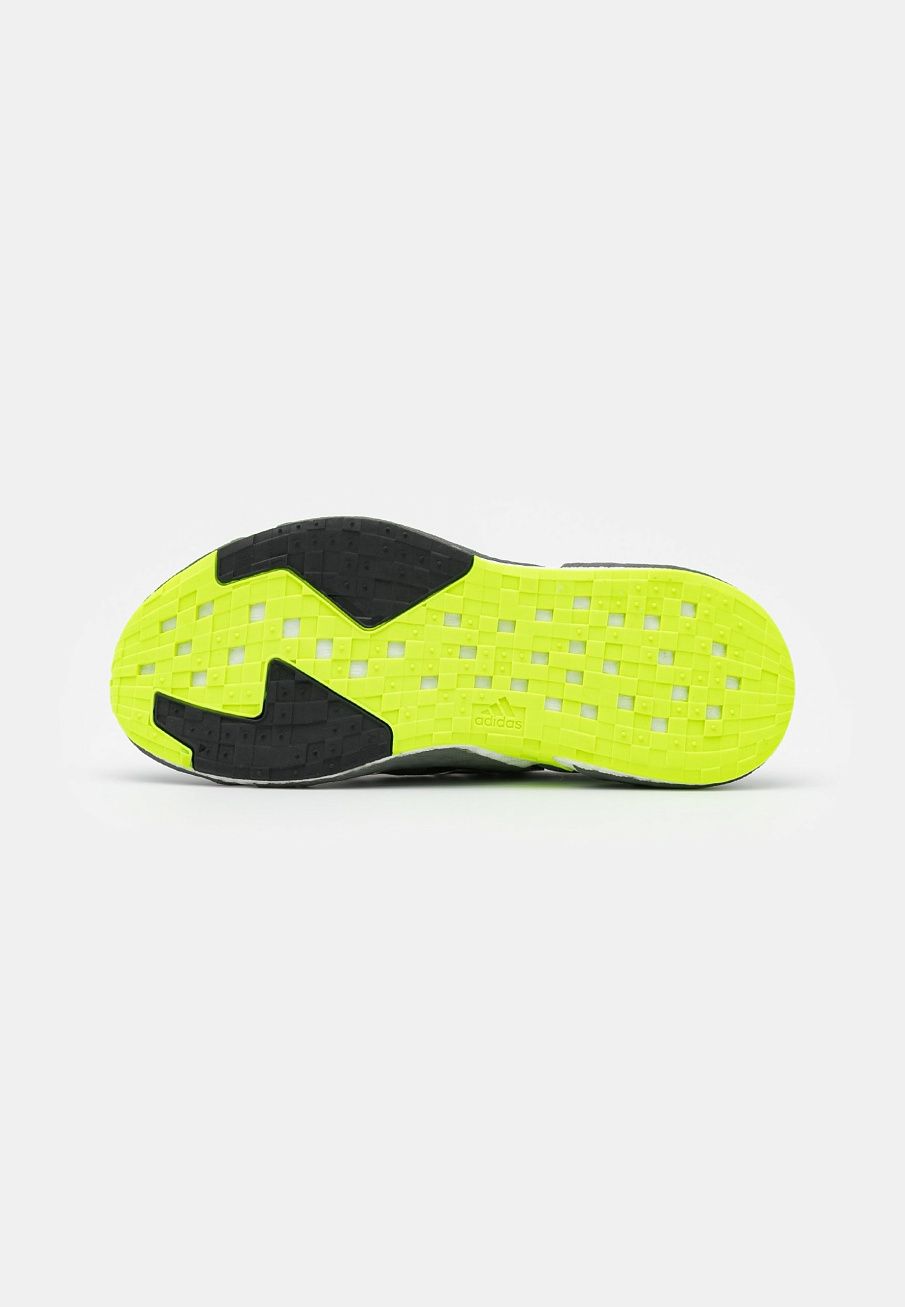 Фото № 5 с приближением к товару «‎Adidas X9000l4 »