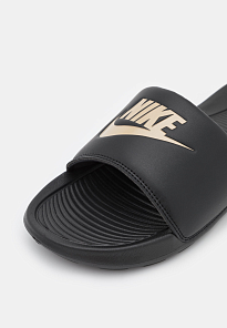 Фото № 3 с приближением к товару «‎Nike Victori One Slide»