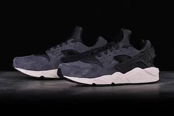 Nike Air Huarache Premium 'Anthracite' - 1