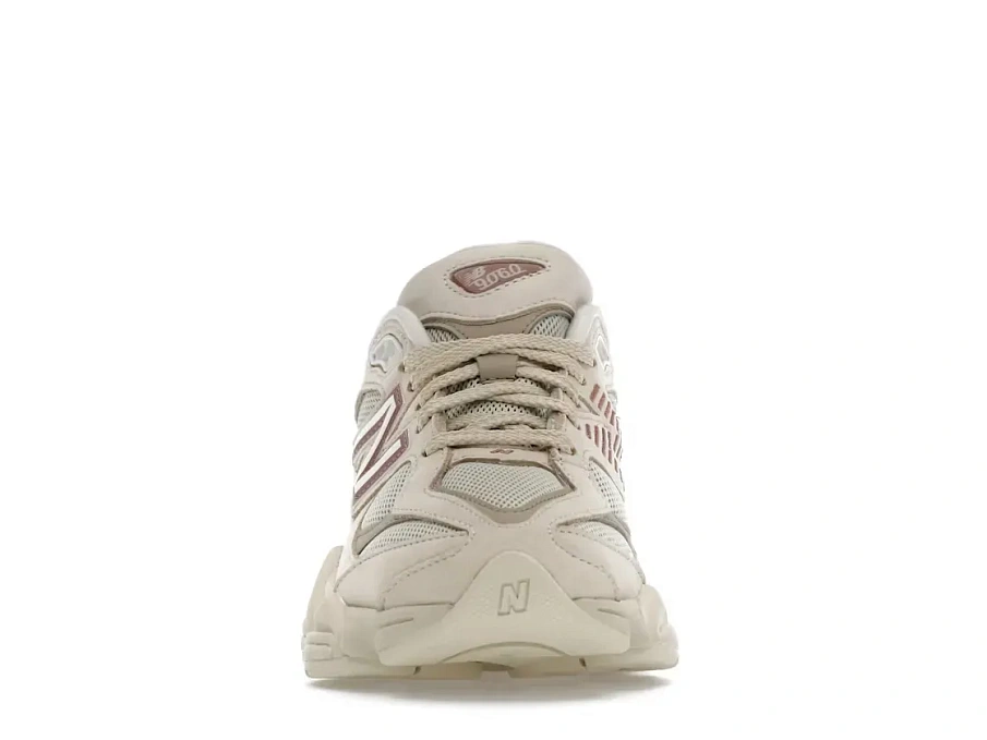 Фото № 2 с приближением к товару «‎New Balance 9060»