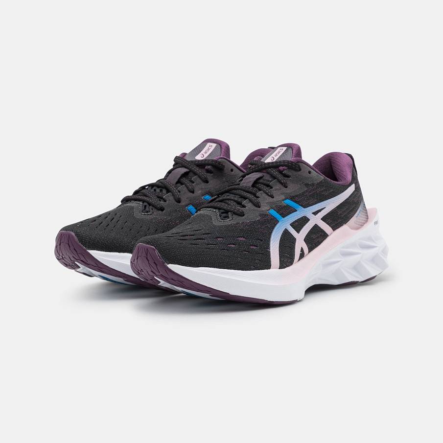 Фото № 2 с приближением к товару «‎Asics Novablast 2»