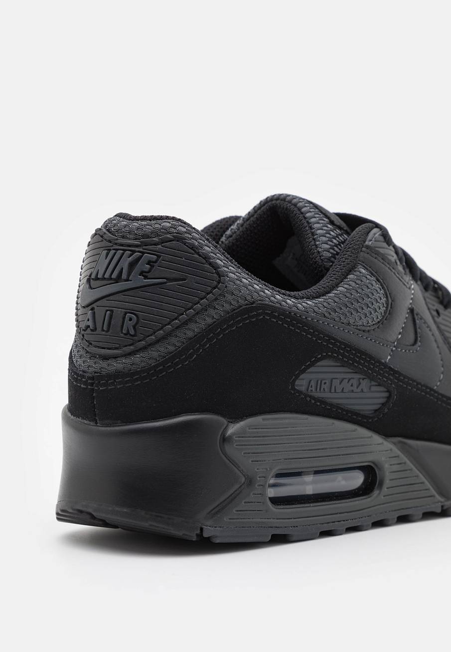 Фото № 5 с приближением к товару «‎Nike Air Max 90 »