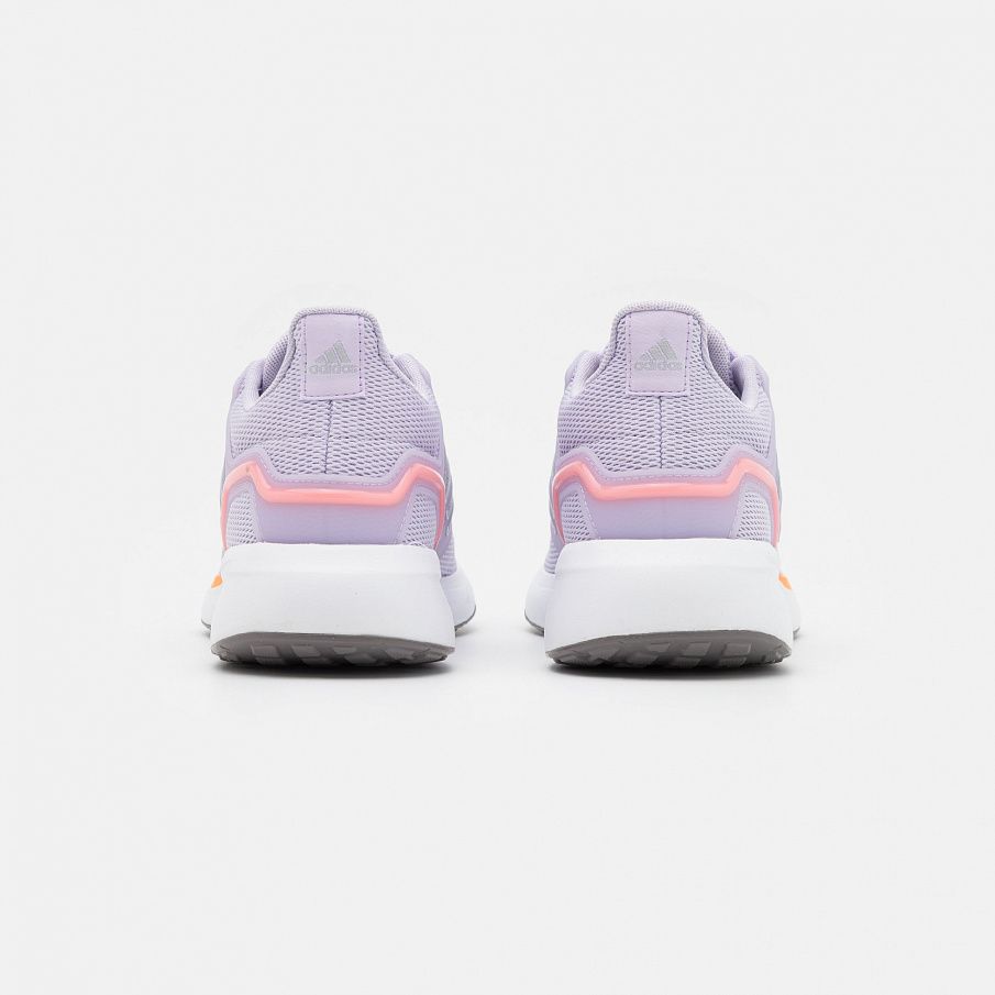 Фото № 3 с приближением к товару «‎Adidas Eq19»