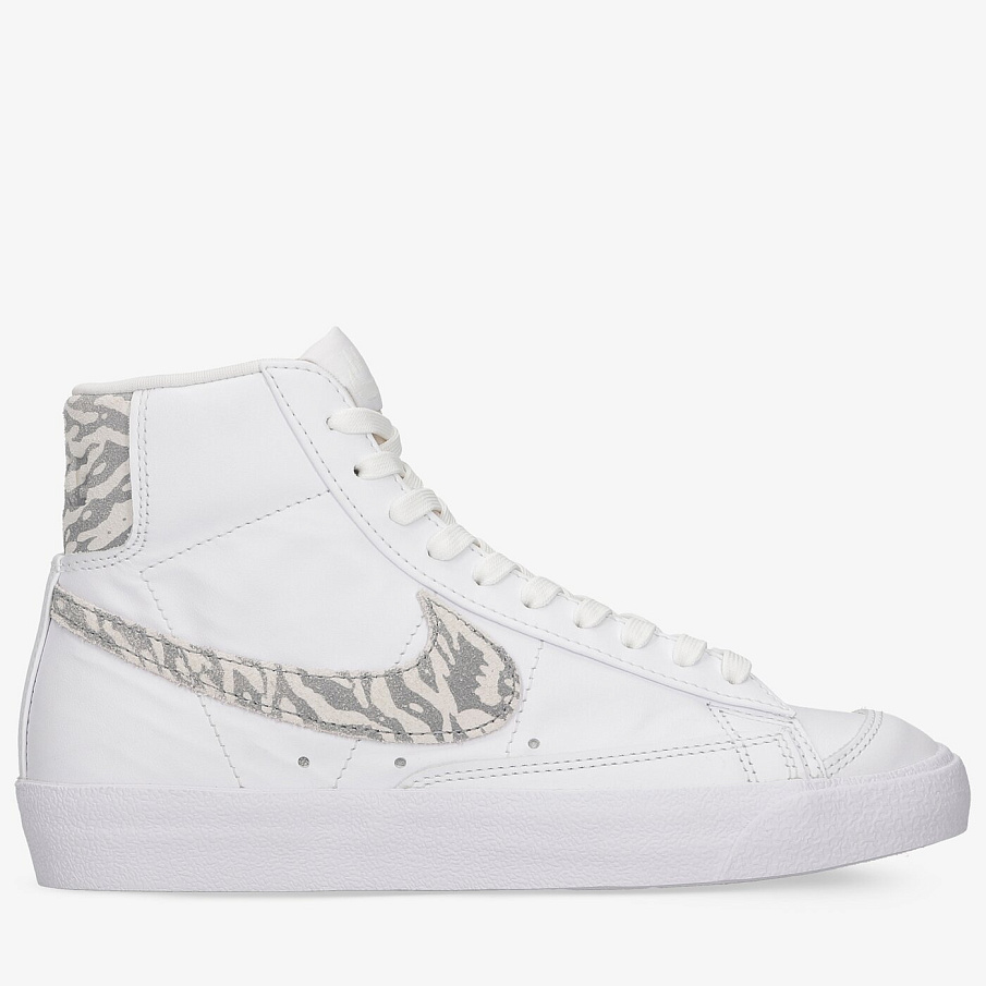 Фото № 2 с приближением к товару «‎Nike W Blazer 77 SE»