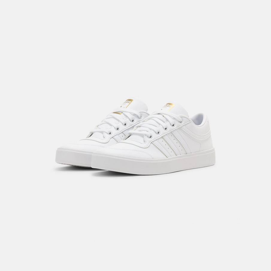 Фото № 3 с приближением к товару «‎Adidas Bryony »