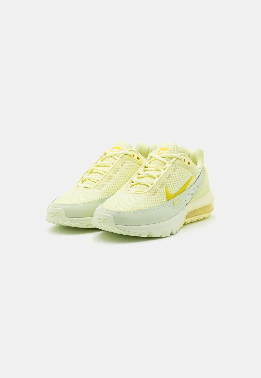 Фото № 4 с приближением к товару «‎AIR MAX PULSE»