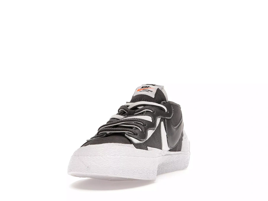 Фото № 2 с приближением к товару «‎Nike Blazer Low sacai Iron Grey»