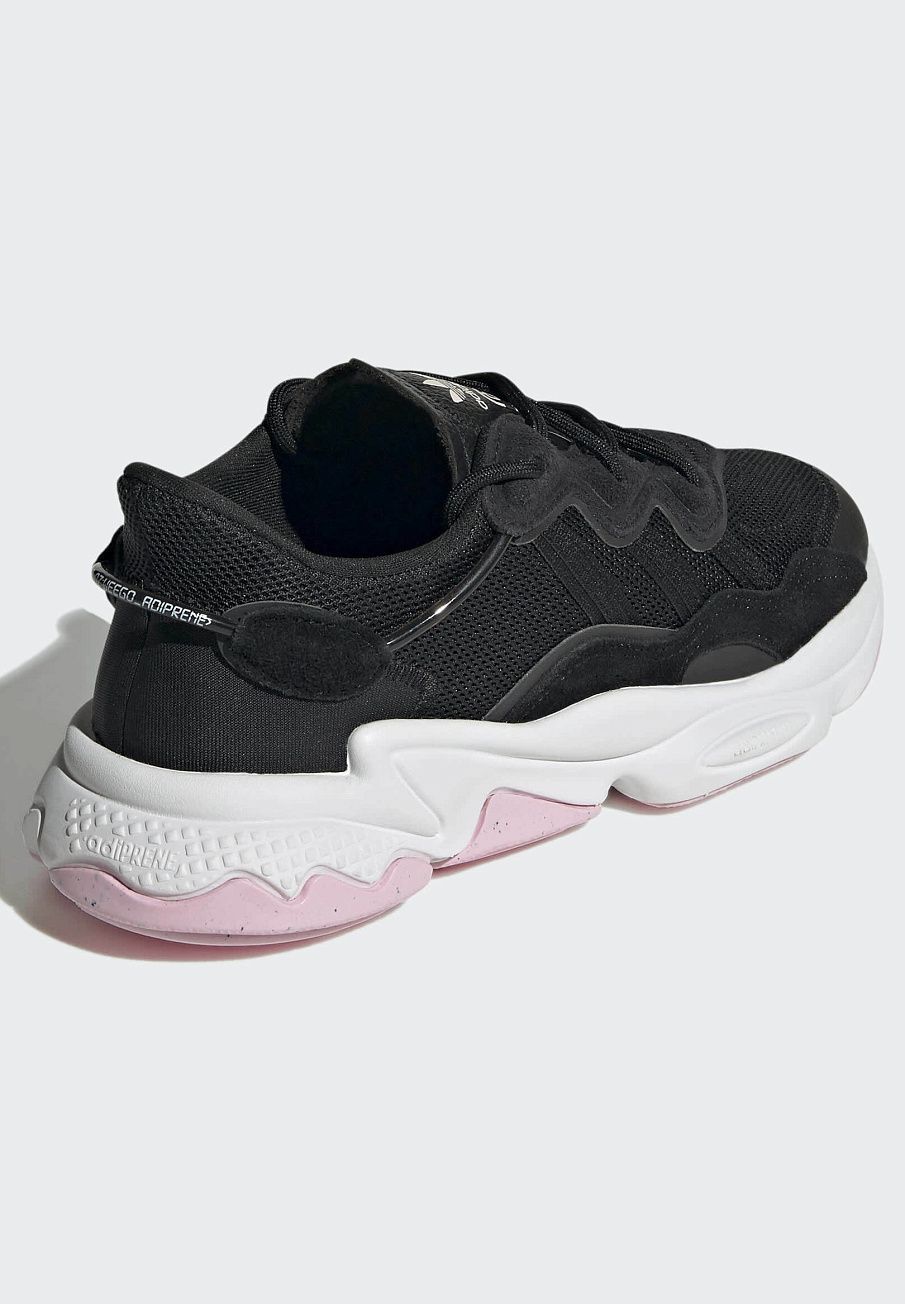 Фото № 4 с приближением к товару «‎Adidas Ozweego »