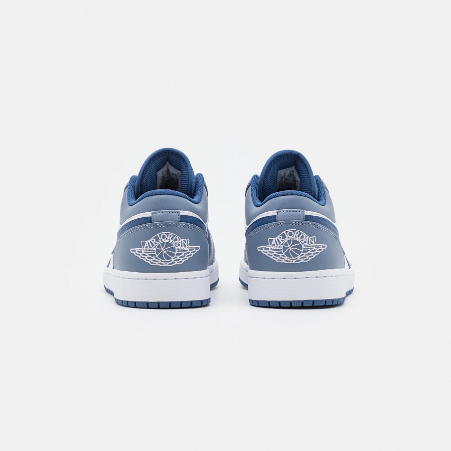 Фото № 3 с приближением к товару «‎Air Jordan 1 »