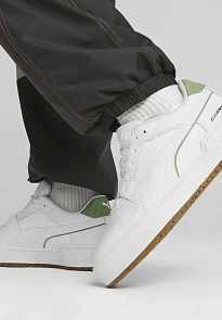 Фото № 1 с приближением к товару «‎MERCEDES-AMG PETRONAS MOTORSPORT CA PRO»