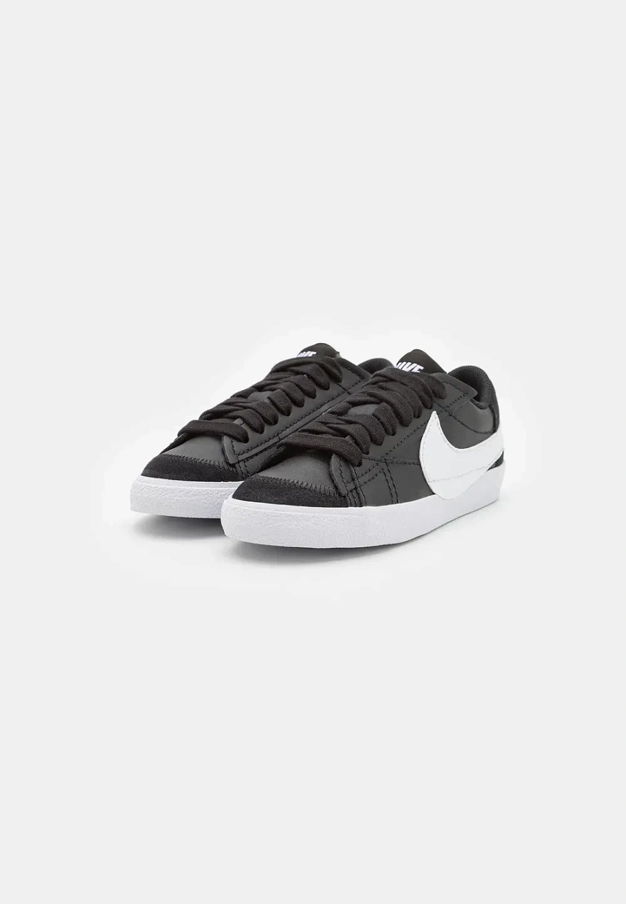 Фото № 4 с приближением к товару «‎BLAZER LOW '77 JUMBO»