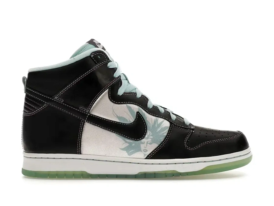 Фото № 1 с приближением к товару «‎Nike Dunk High»