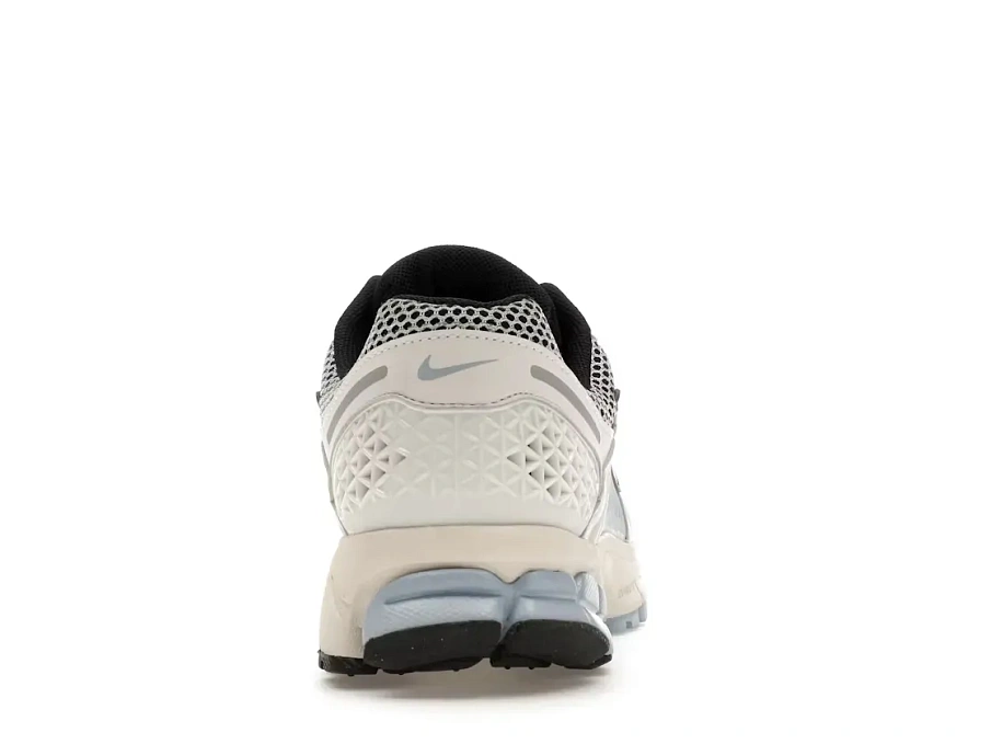 Фото № 4 с приближением к товару «‎Nike Air Zoom Vomero 5»