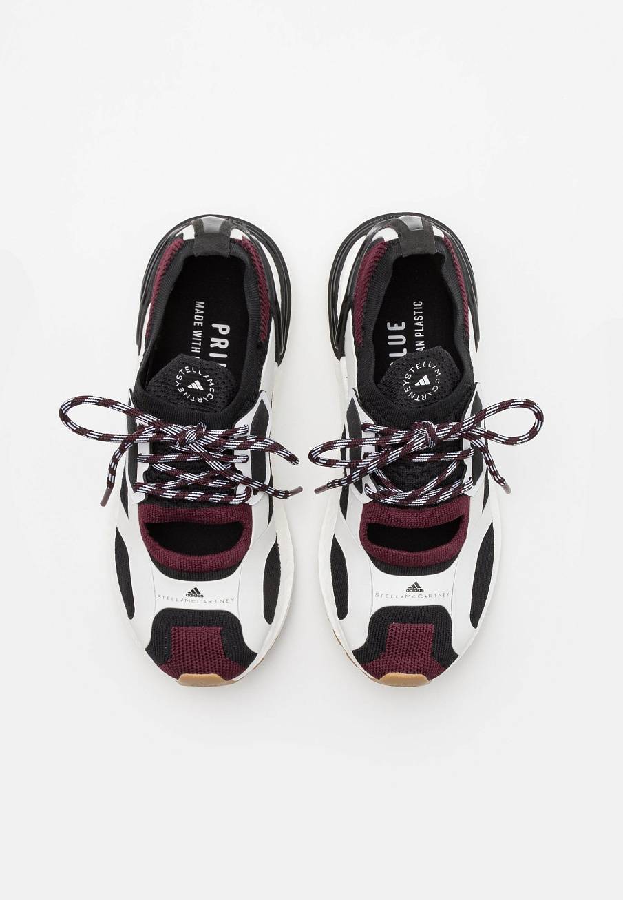 Фото № 4 с приближением к товару «‎Adidas Asmc Ultraboost»