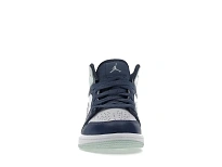 Фото № 2 с приближением к товару «‎Jordan 1 Mid»