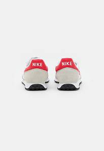 Фото № 3 с приближением к товару «‎Nike Challenger OG »