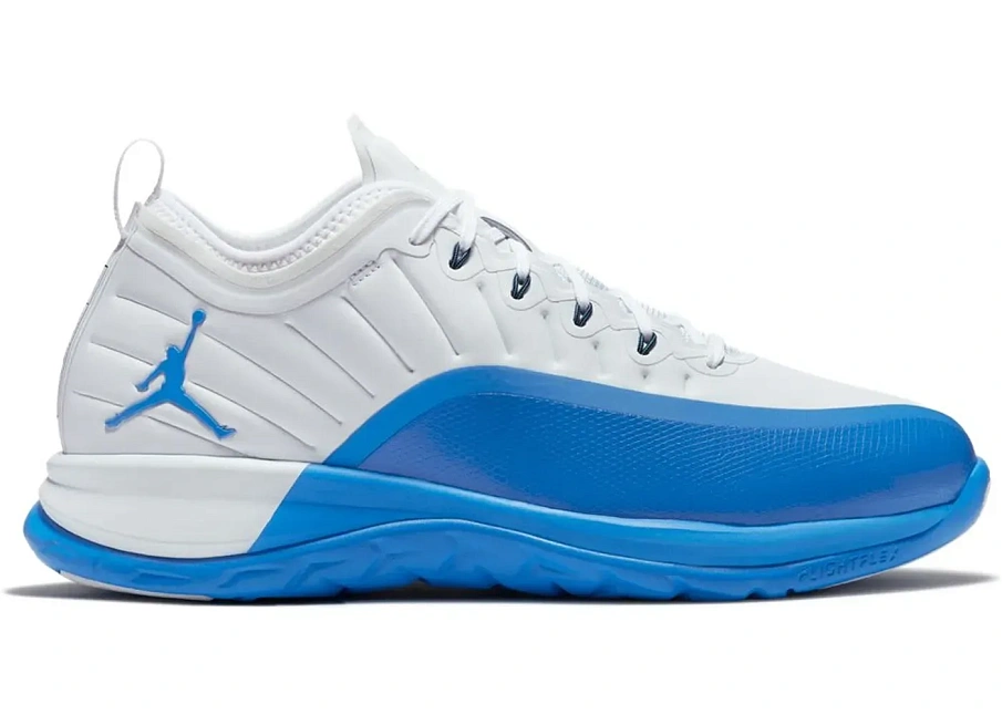 Фото № 1 с приближением к товару «‎Jordan Prime Trainer White Italy Blue»