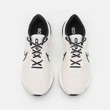 Nike React Infinity 3 - 4