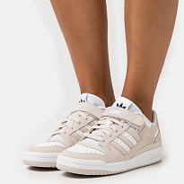 Фото № 2 с приближением к товару «‎Adidas Forum »