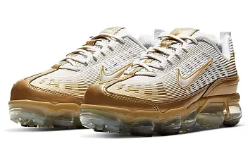 Nike Wmns Air VaporMax 360 'White Metallic Gold' - 3