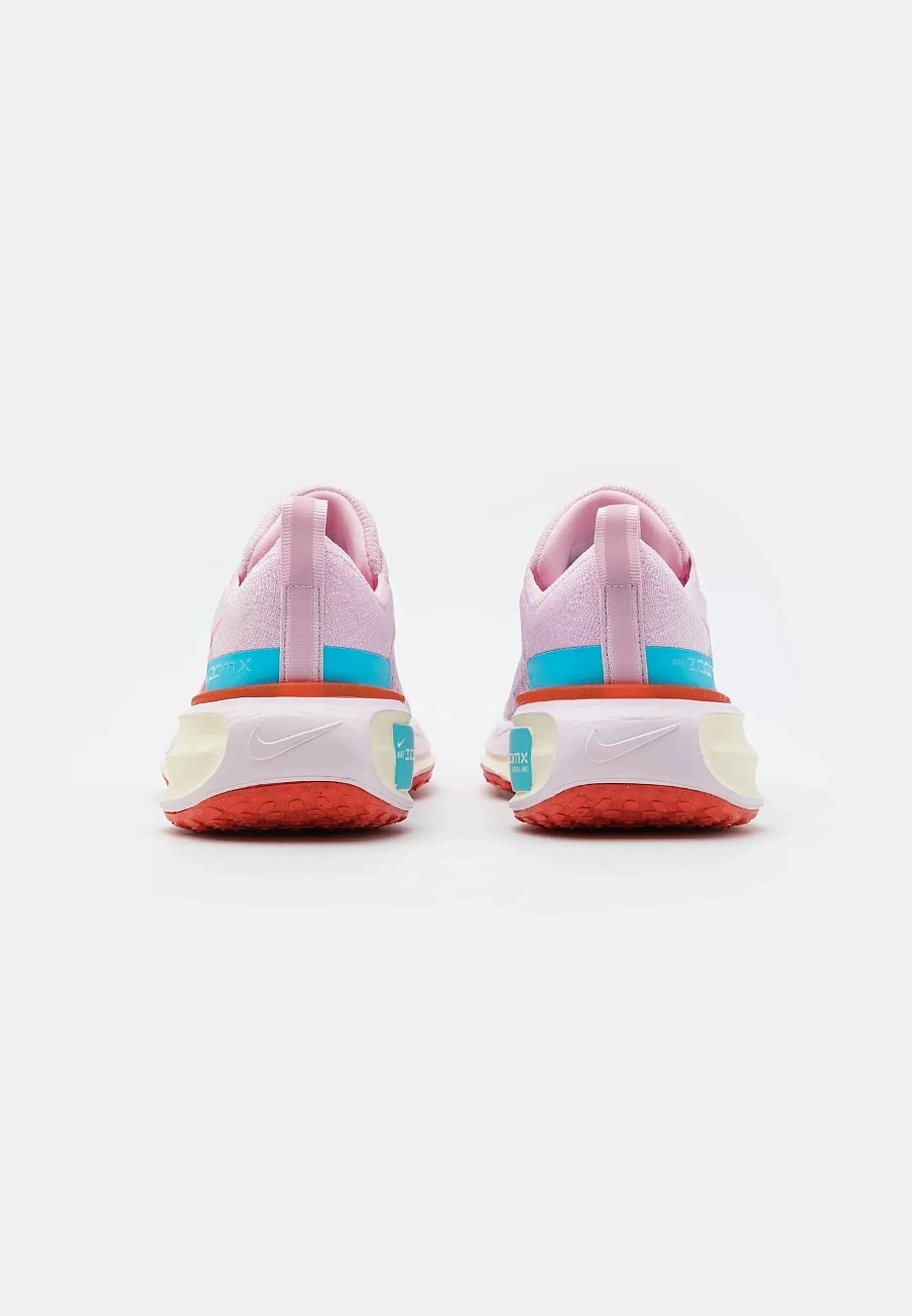 Фото № 3 с приближением к товару «‎ZOOMX INVINCIBLE RUN FK 3»