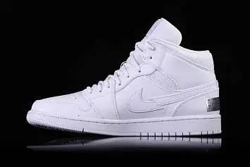 Nike Air Jordan 1 Retro SE Nike Swoosh Euro Tour - 2