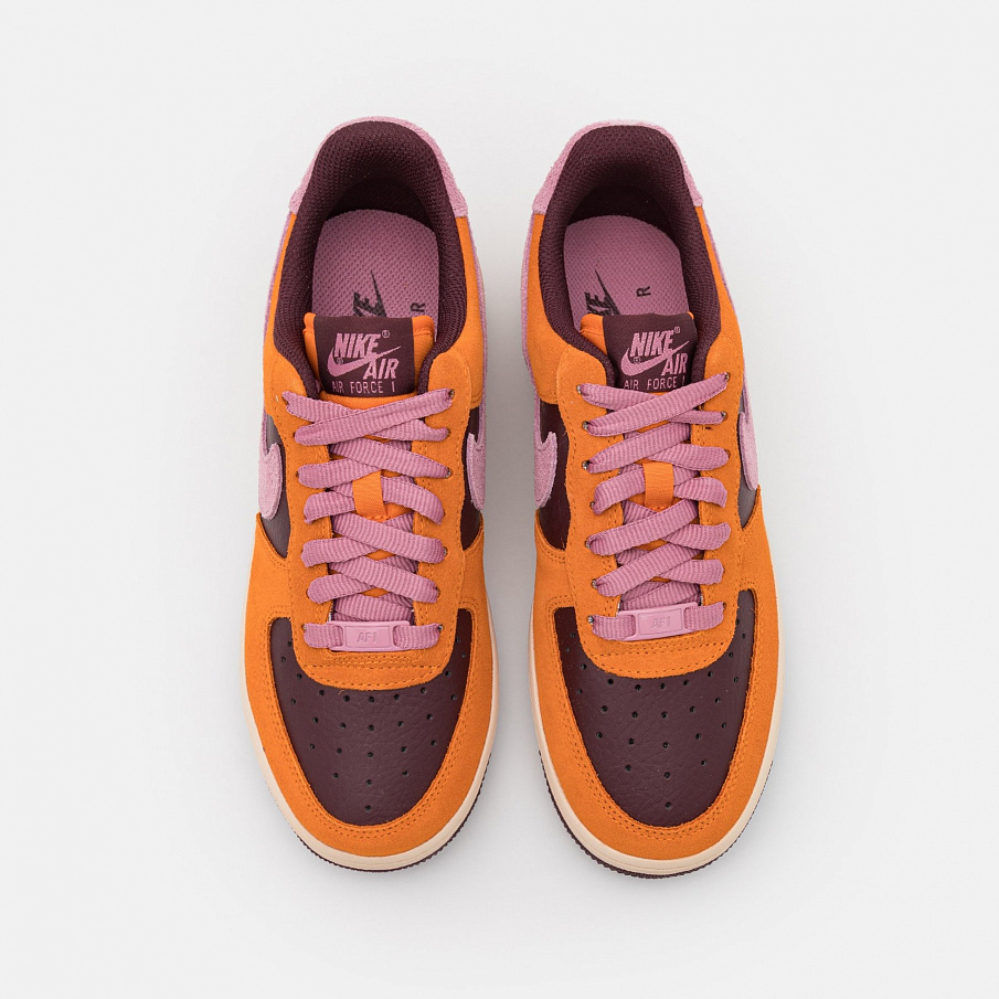 Фото № 5 с приближением к товару «‎Nike Wmns Air Force 1 07 Eso »