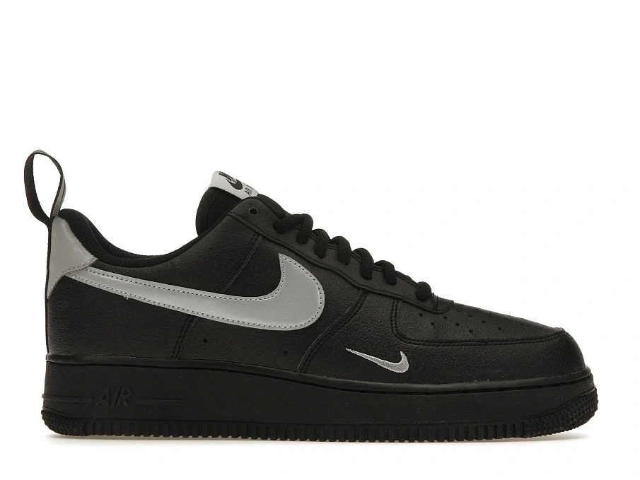Фото № 1 с приближением к товару «‎Nike Air Force 1 Low 07 LV8 Black Metallic Silver»