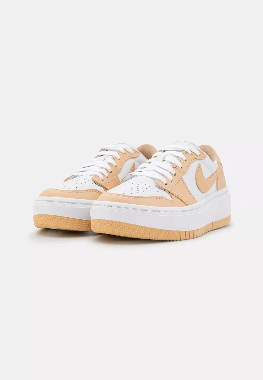 Фото № 4 с приближением к товару «‎AIR JORDAN 1 ELEVATE»